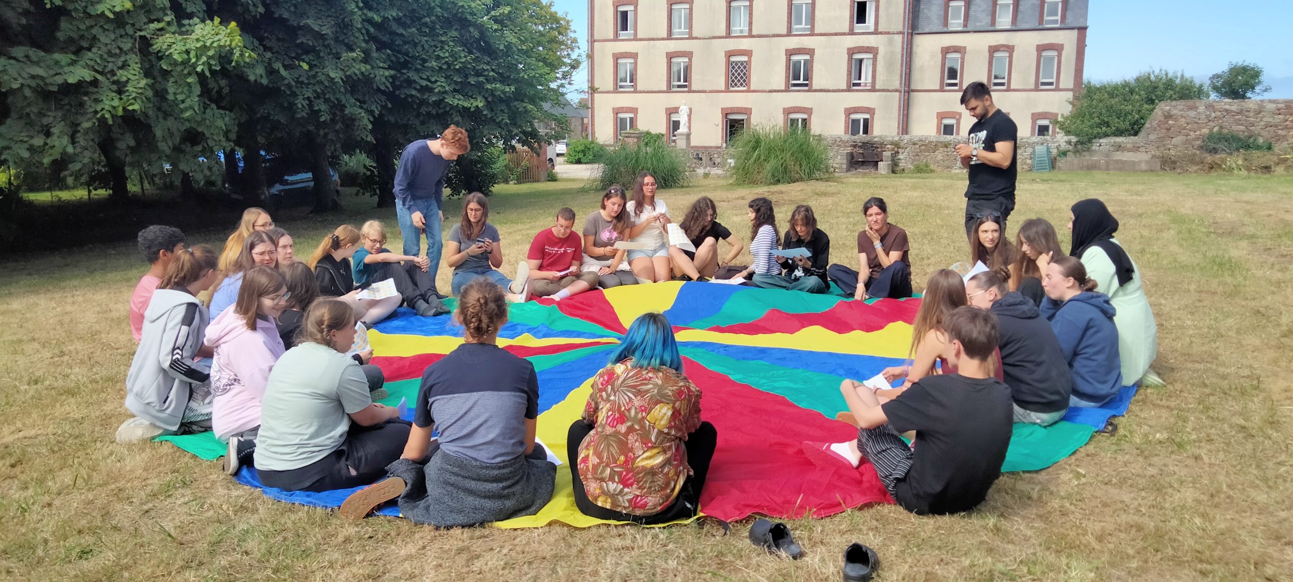 Fresque ados sur la mixité